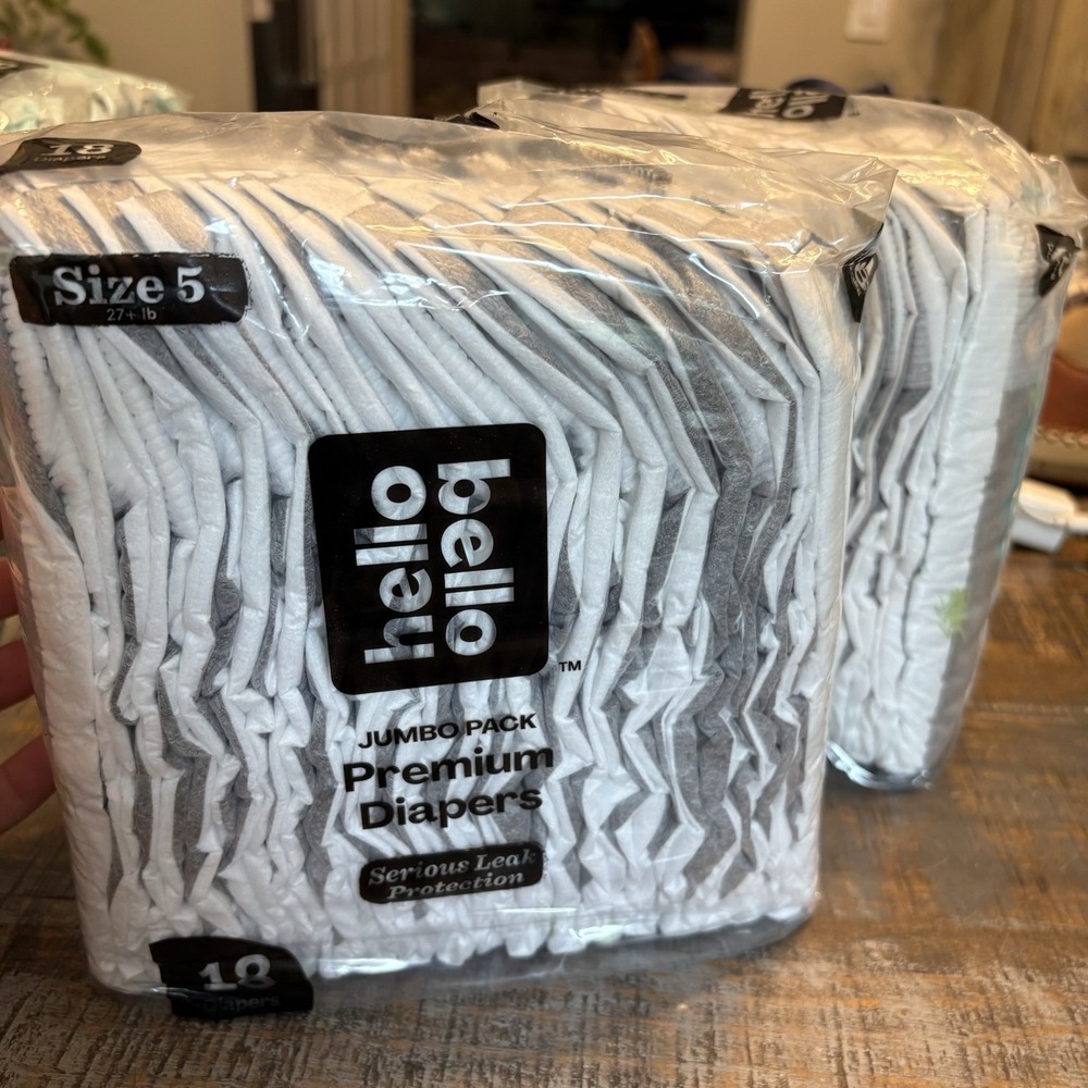 Hello Bello Halloween BEETLEJUICE Limited Edition Diapers Size 5 - NEW 36 Count